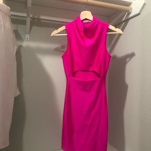 Fashion Nova -pink dress